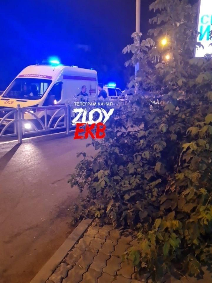На место приезжали сотрудники скорой помощи | Источник: Zloy_ekb / T.me
