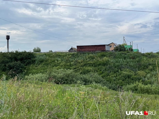 Дома на возвышенности в Надеждино | Источник: Андрей Бирюков / UFA1.RU
