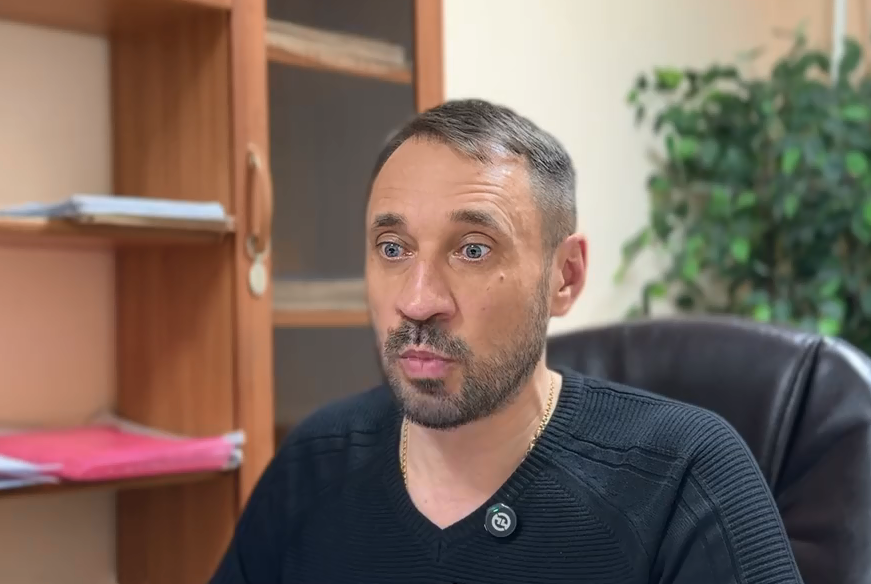 Адвокат, который попался силовикам в игорном клубе под Екатеринбургом, оригинально объяснился: видео