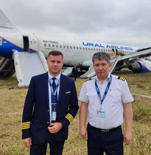 Сергей Белов (на фото слева) | www.starhit.ru