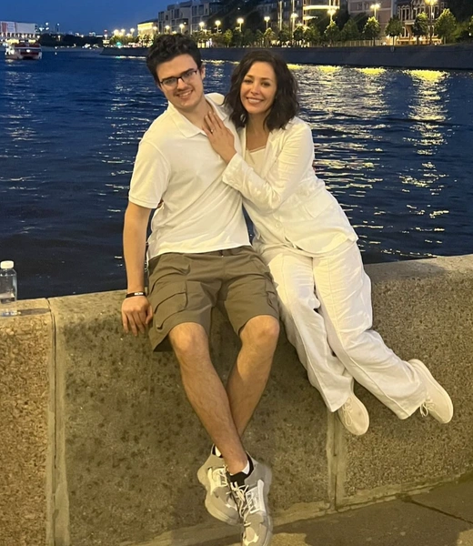 Екатерина с сыном Богданом