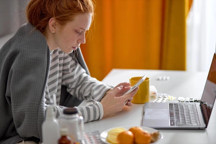 Самозанятым разрешили официально брать больничный — но есть нюанс | Источник: Shakirov Albert/Shutterstock/Fotodom.ru