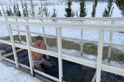 Крещенские купания в Барнауле при морозе