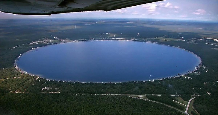 Самое круглое озеро в мире