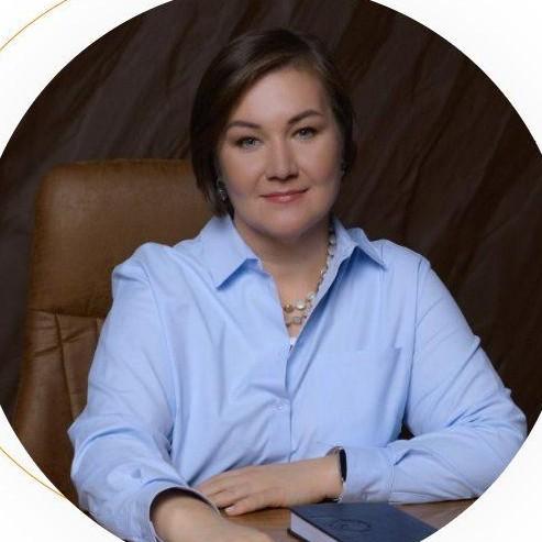 <p>Елена Гуцол</p>