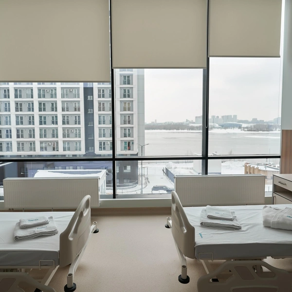 Современные стандарты медицины сочетаются с высоким уровнем профессионализма и инновационными технологиями на всех этапах лечения | Источник: ООО «МЕДИКА НСК»