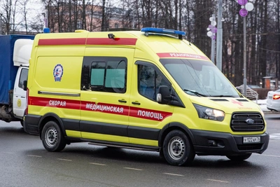 Schoolgirl from Ufa Falls from Height and Ends Up in Intensive Care