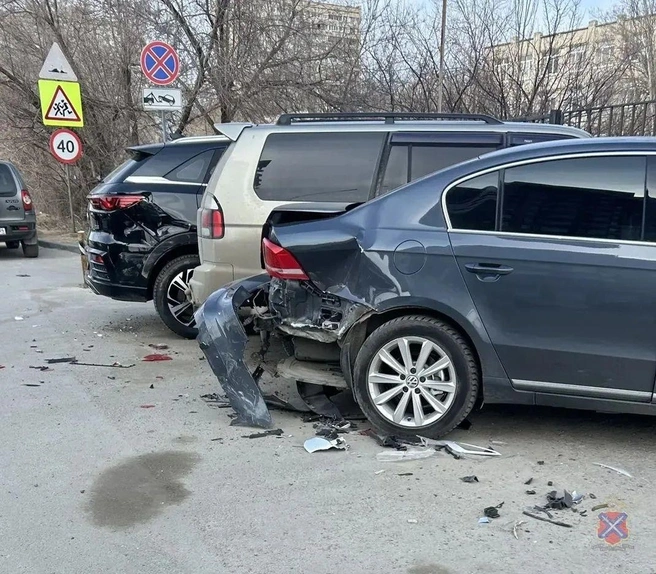 Авария произошла ранним утром 14 марта | Источник: ГУ МВД России по Волгоградской области