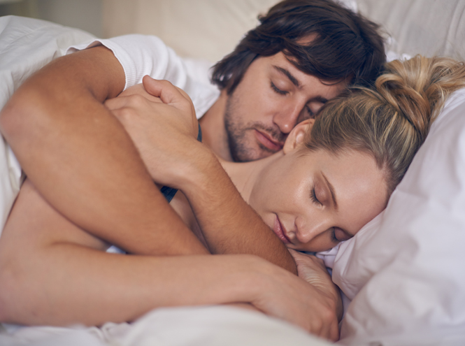 Фото №3 - Вопрос с подвохом: должны ли супруги спать в одной постели