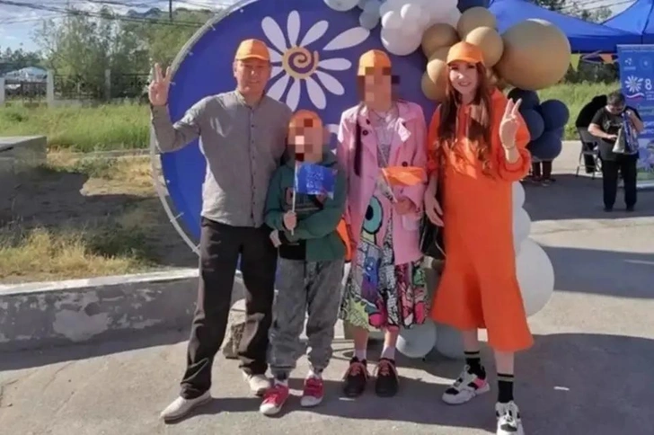 Савва и Валерия Михайловы с детьми | www.starhit.ru