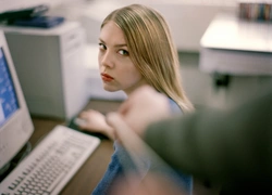 Дискриминация на работе: как понять, что вы с ней столкнулись, и дать отпор обидчику