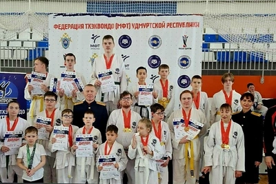 Сотрудники СК Удмуртии посетили республиканский турнир по тхэквондо