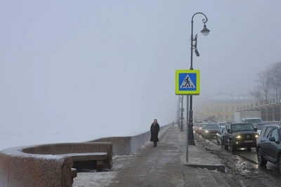 Петербург скрылся в густом тумане