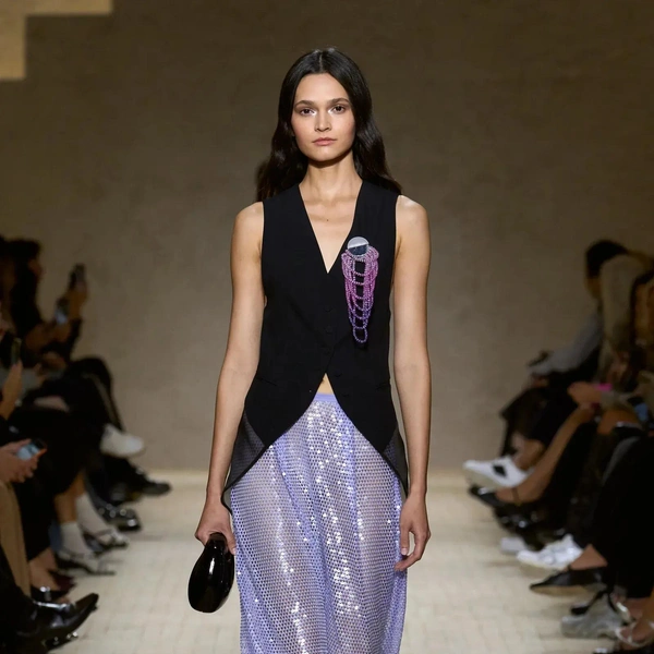 Источник: Emporio Armani 