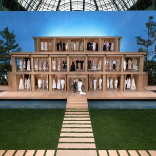 Неделя высокой моды: бэкстейдж показа Chanel