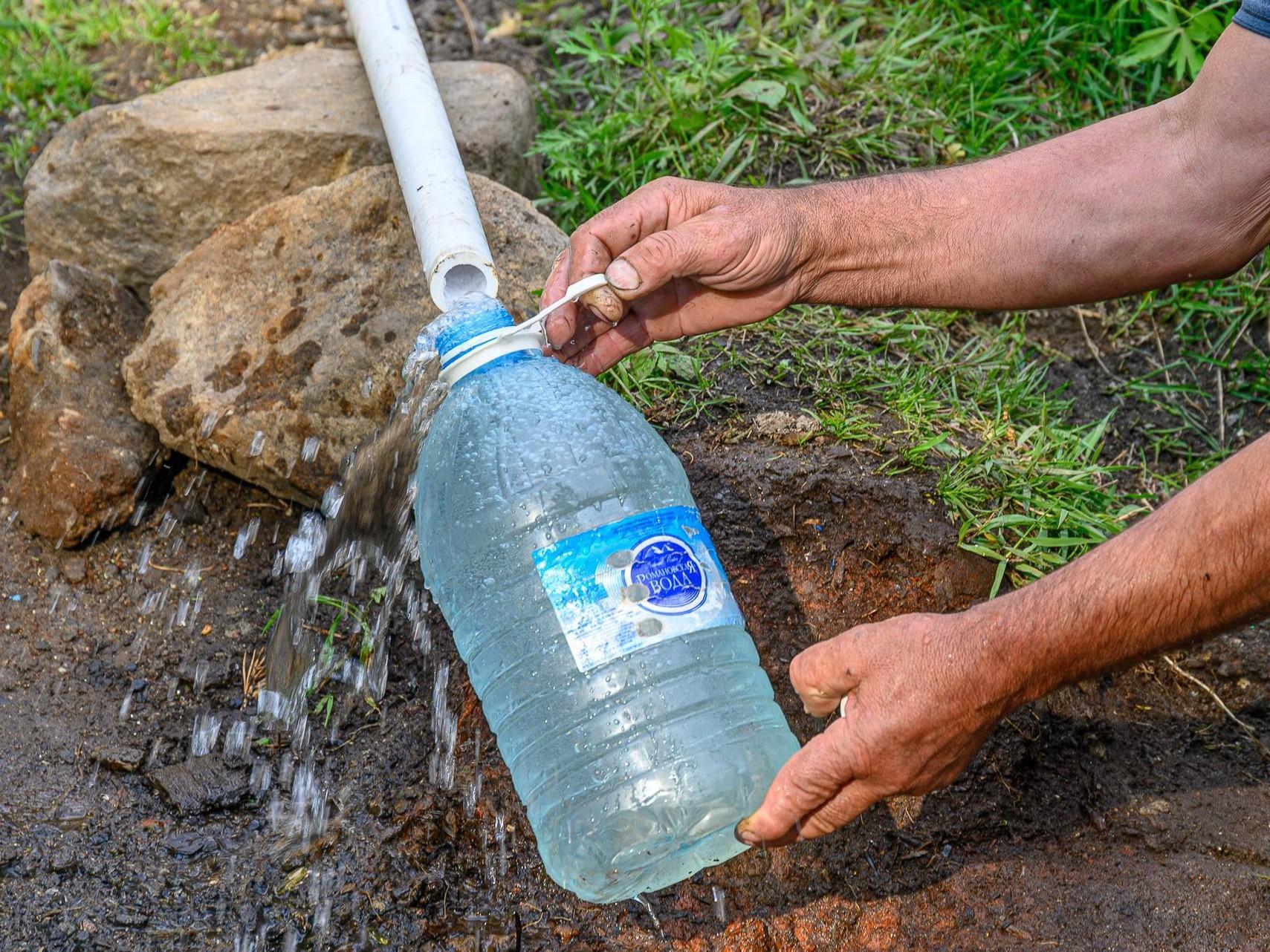 Воду дали, но она не дошла: власти объяснили, почему татарстанское село месяц сидит без воды