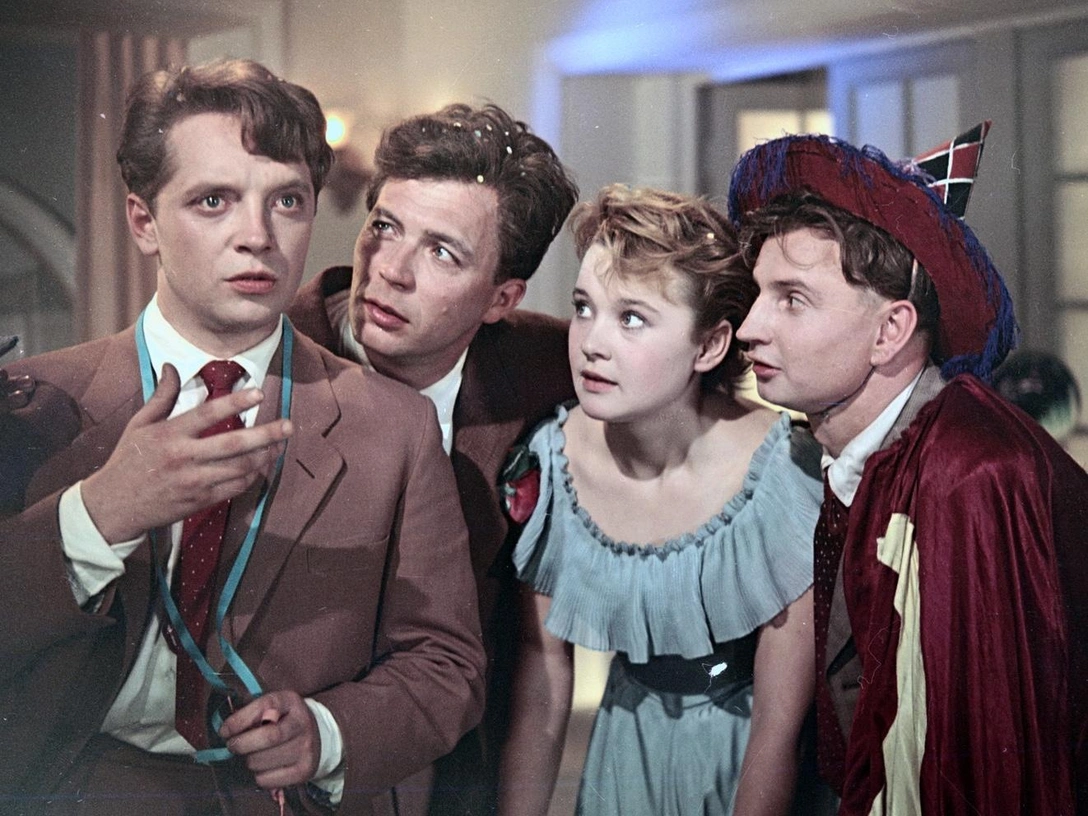 Кадр из фильма «Карнавальная ночь» | marieclaire.ru