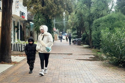 Sochi's Final Warm Day Precedes Ultra-Polar Cold and Rain