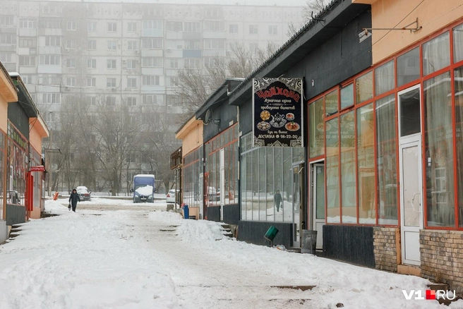 В этих павильонах когда-то кипела жизнь | Источник: Алексей Волхонский / V1.RU