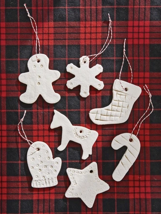 Новогодний декор своими руками: 40+ фото и 10 идей, которые легко повторить