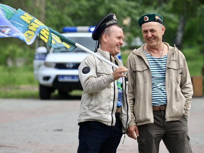 Полиция следила за порядком на празднике | Источник: Михаил Шилкин