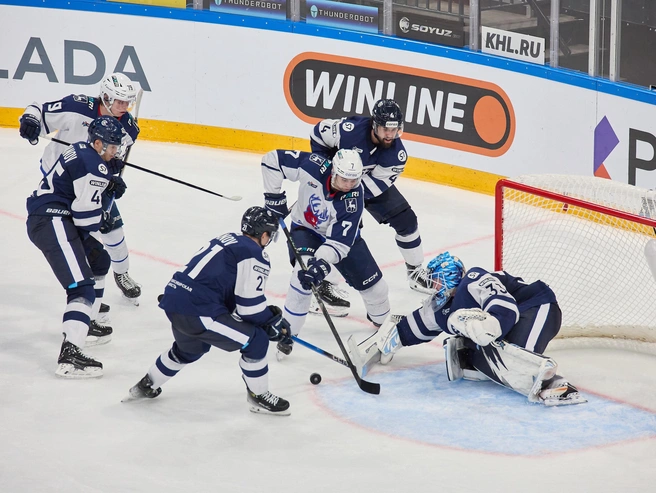 В послематчевых буллитах сильнее оказалось «Торпедо». | Источник: Александр Ощепков / NGS.RU