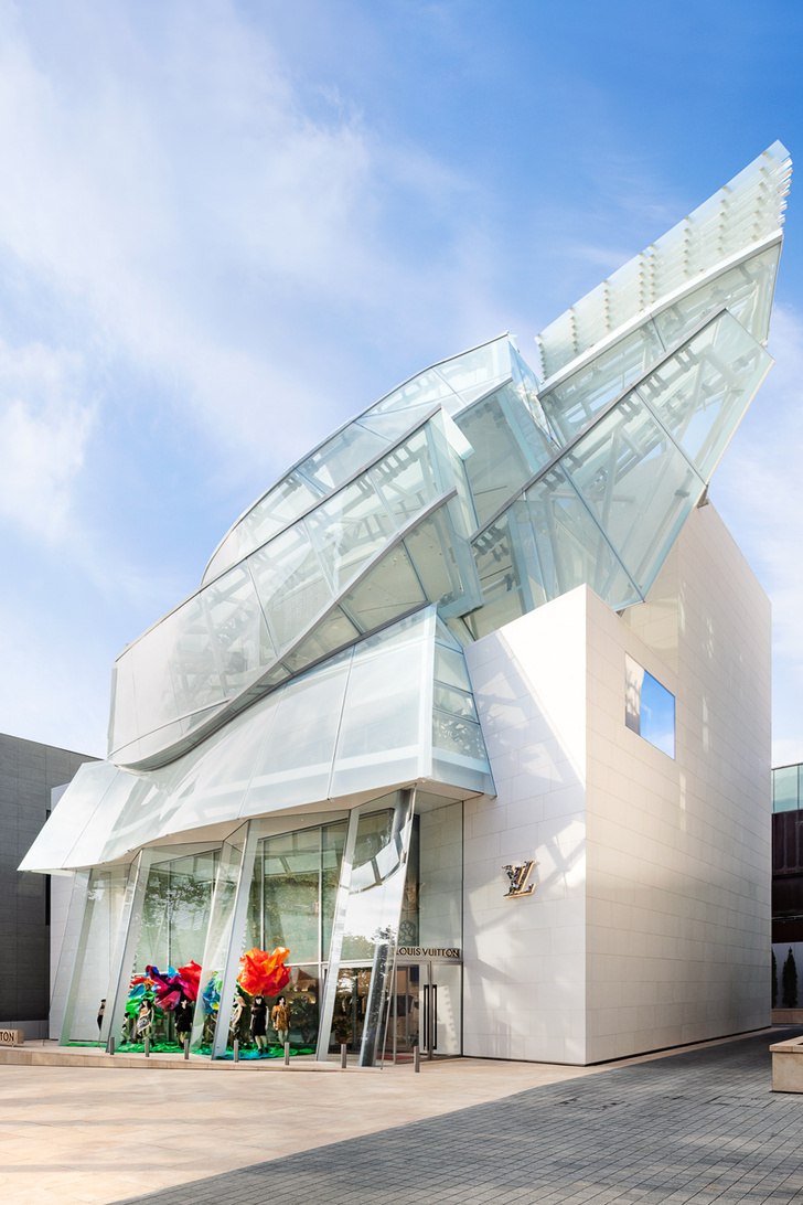 Флагманский магазин Louis Vuitton открылся в Сеуле (фото 11)