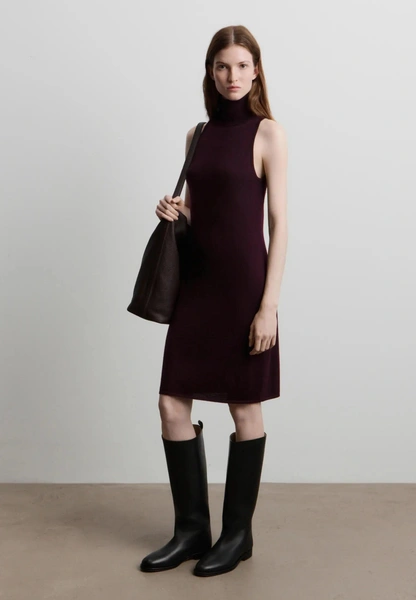 Как стилизовать Black Cherry&nbsp;&mdash; самый модный оттенок сезона