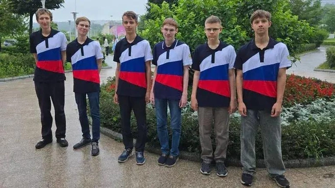 Президент подчеркнул, что школьники подтвердили сильные позиции отечественной математической школы | Источник: Правительство России / Telegram