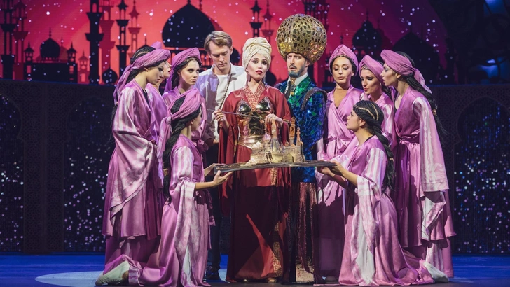 Новогоднее настроение: 5 спектаклей, которые стоит посмотреть в Театре МДМ | Источник: Пресс-служба