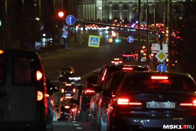 Пробки сковали Москву | Источник: Артем Устюжанин / MSK1.RU