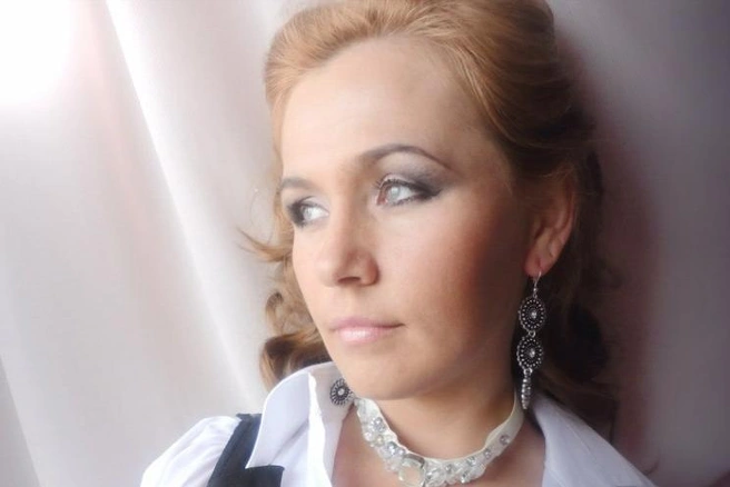 «Культурный слой»: Нина Елина, влюблённая в сегодня | chita.ru