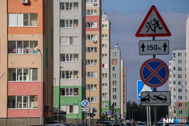 В Нижегородской области обновят дорожные знаки | Источник: Наталья Бурухина / NN.RU