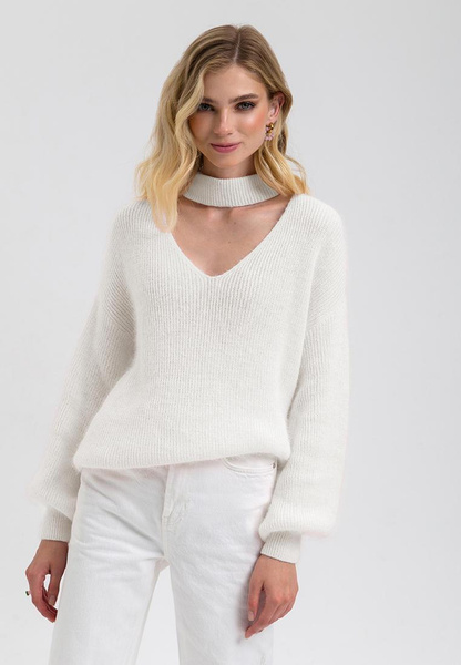 Белый пуловер с шерстью ангоры
