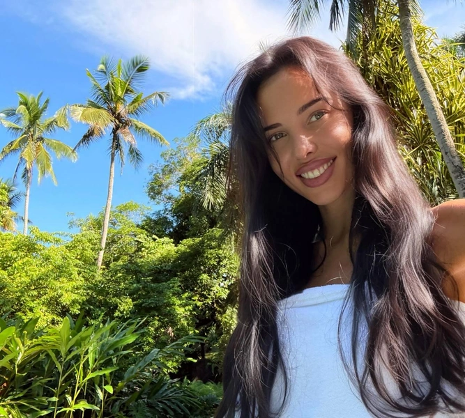 Анастасия Решетова | www.starhit.ru