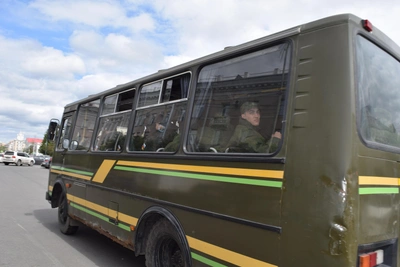 Двое зауральцев вернулись из украинского плена
