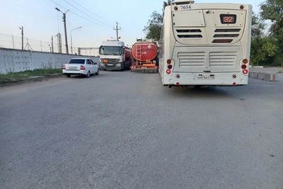 Автобус №32 не доезжает до конечной в Волгограде