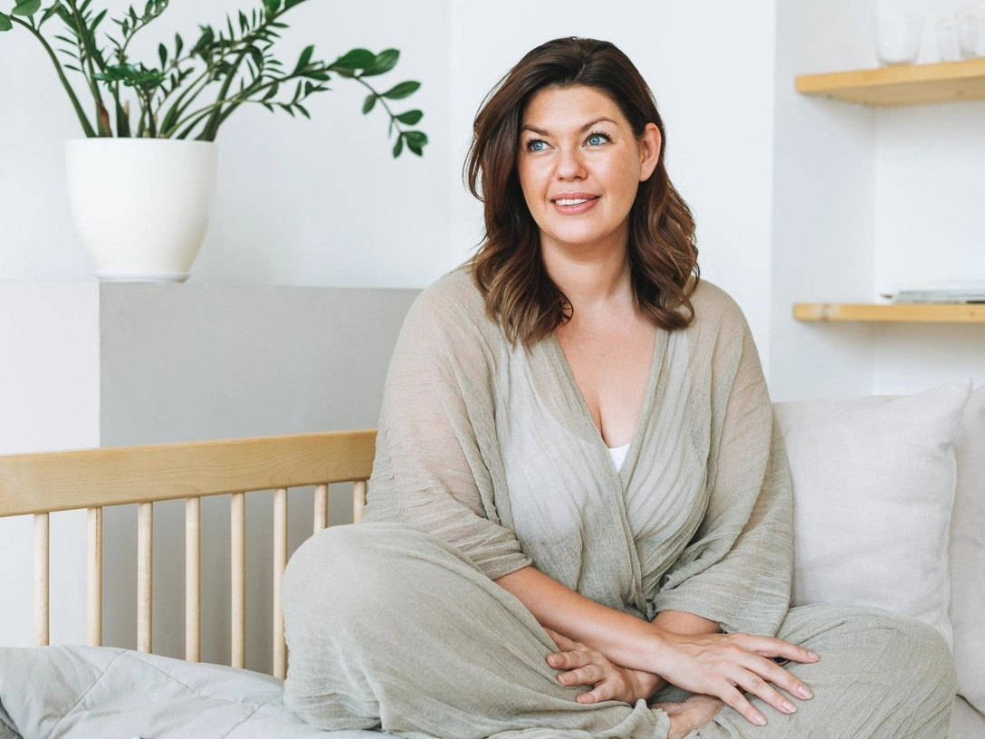 Хватит комплексовать: 5 практик, которые помогут полюбить свое тело (раз и навсегда) | marieclaire.ru