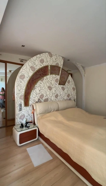 Спальня тоже давно ждала перемен | Источник: Enza Home