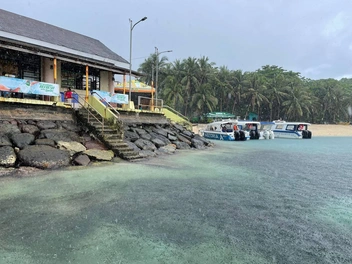 Совсем недавно Владимир летал на Филиппины | Источник: Владимир Власов