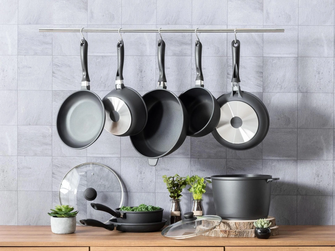 6 бесполезных кухонных предметов, которые не стоят своих денег (и чем их заменить) | marieclaire.ru