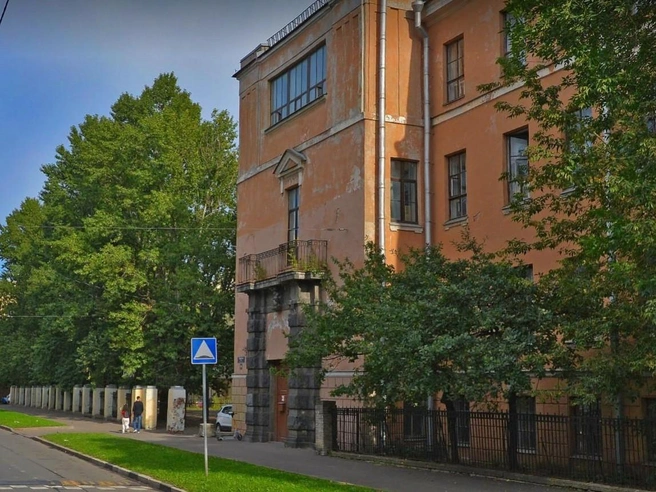 Дом увечных. Генпрокуратура винит ректора университета профсоюзов в передаче сыну здания на Тамбовской | Источник: скриншот «Яндекс.Карты»
