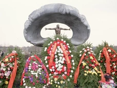 Пожар в «России», давка в Лужниках, авария эскалатора на «Авиамоторной»: 7 трагедий, которые засекретили в СССР
