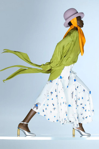 Цвета и цветы: Nina Ricci SS21