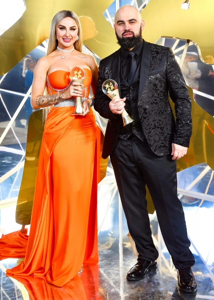 Artik & Asti
