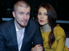 Сати Казанова рассталась с женихом