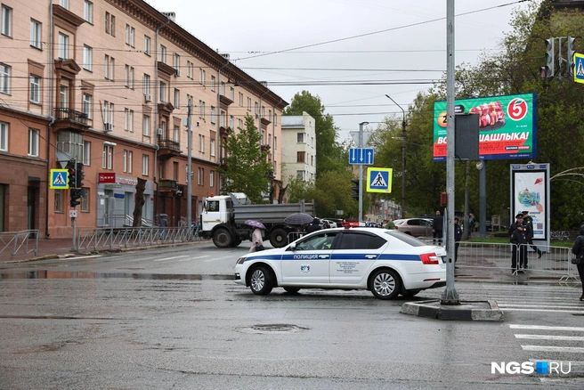 Ограничения будут действовать с 12:00 до 14:00 | Источник: Александр Ощепков / NGS.RU