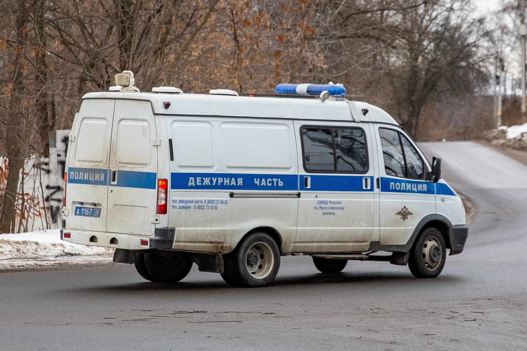 В Ярославле восьмиклассник сделал ложный вызов из-за опасного предмета в школе 