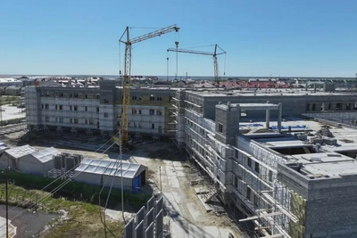 В Тазовском возводят современный стационар для объединения медслужб