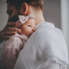 «Рождение дочки разрушило мою жизнь и наш брак — я не готов быть отцом»